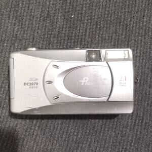 Premier DC2070 2.1MP Digital Camera Parts Repair No Power